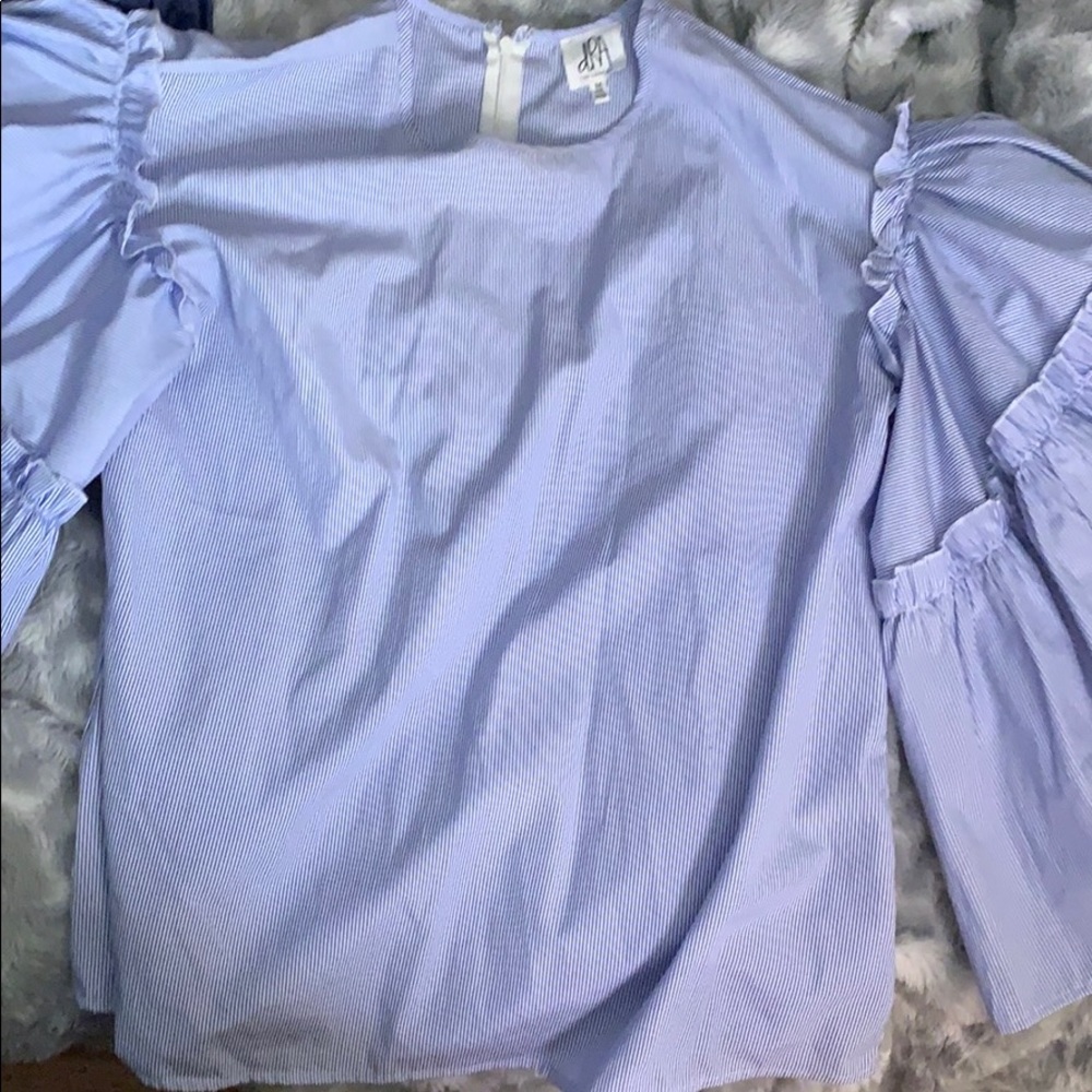 Only worn once! Puff sleeve blouse